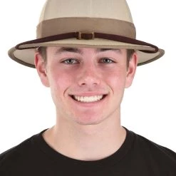 Elope Hat For The Safari